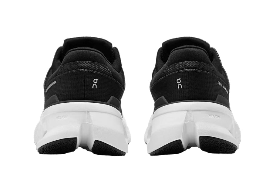 On Cloudrunner 2, Women's