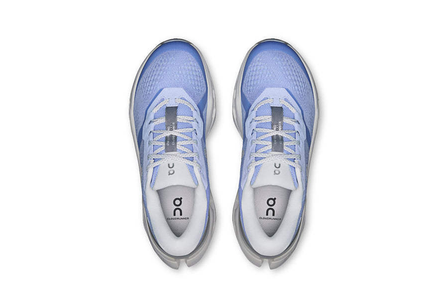 On Cloudrunner 3, Women's